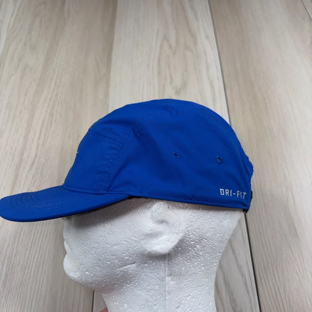 Nike AW84 Dri-Fit Blue Adjustable Strapback Performance Running 5 Panel Cap Hat - Picture 2 of 7